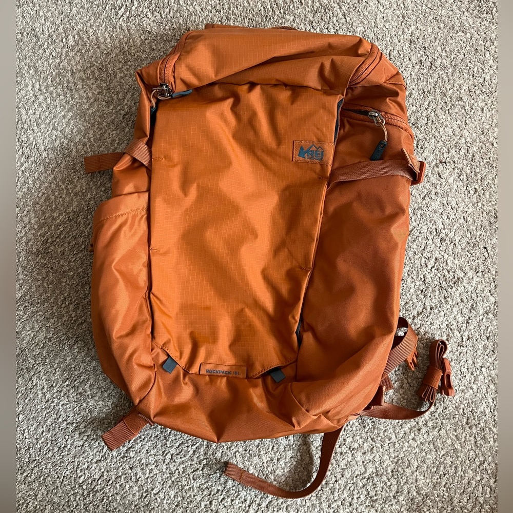 REI Co-op Ruckpack 18 Recycled Daypack